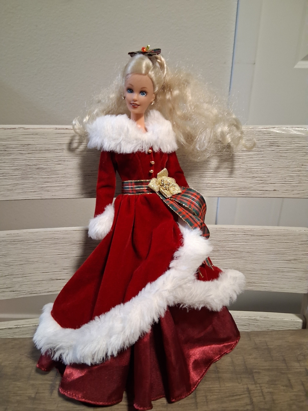 Holiday Velvet Dress with Faux Fur Trim - Red